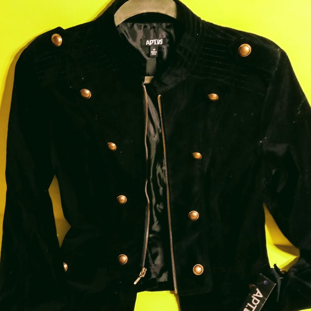 APT  9 jacket